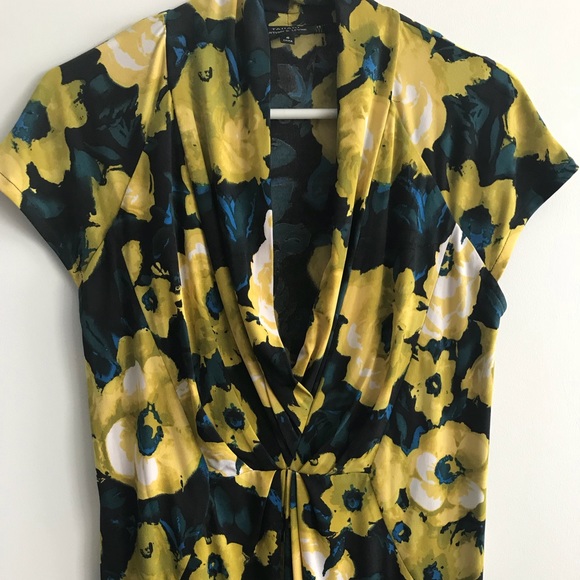 Tahari Floral Print Dress - Picture 3 of 4